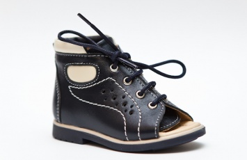 Primii Pasi! Alegem incaltamintea corecta!